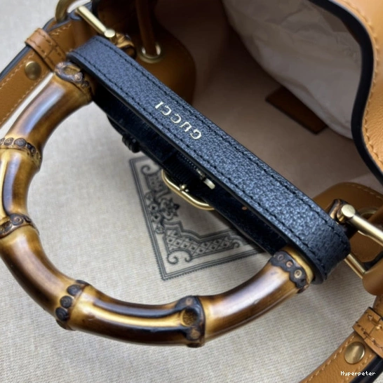 Hyperpeter Diana mini GUCCI bag bucket 0802